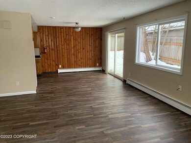 5912 Prosperity Dr, Anchorage, AK 99504 - photo 4