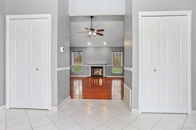 401 Woodsbrook Dr unit 1, Mahopac, NY 10541 - photo 5