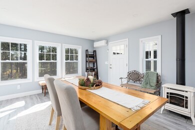 173 Oak St, Foxboro, MA 02035 - photo 4