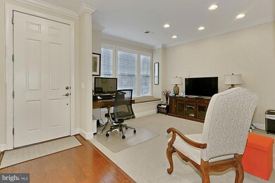 2083 Laura Mews Place, Alexandria, VA 22303 - photo 4