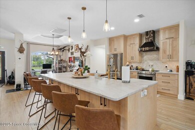 BRAND NEW KITCHEN!