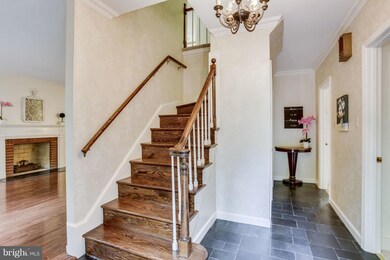 1423 Aldenham Ln, Reston, VA 20190 - photo 3