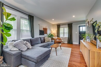 208 E Graisbury Ave, Audubon, NJ 08106 - photo 4