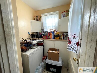 66 Mitchell Ave, New Brunswick, NJ 08901 - photo 5