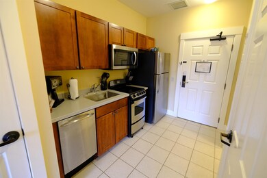 322 QII Jackson Gore Inn unit 322 QII, Ludlow, VT 05149 - photo 6