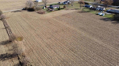 8700 S Pugsley Rd, Daleville, IN 47334 - photo 4