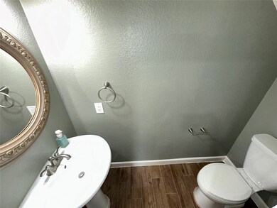 9811 Retherford Dr, Houston, TX 77086 - photo 7