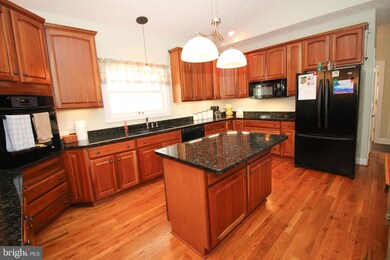 2140 Stoney Creek Rd, Edinburg, VA 22824 - photo 7