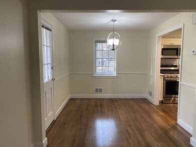 37 Linden St unit 18, Wellesley, MA 02482 - photo 7
