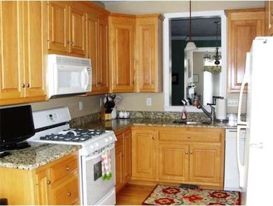 5 Kingson Ln unit 4, Medway, MA 02053 - photo 3