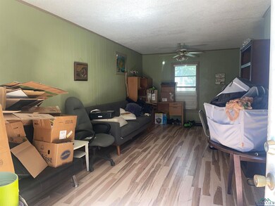 513 Beckley St, Kilgore, TX 75662 - photo 4