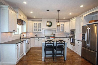 401 Avondale Cir, Warner Robins, GA 31088 - photo 3