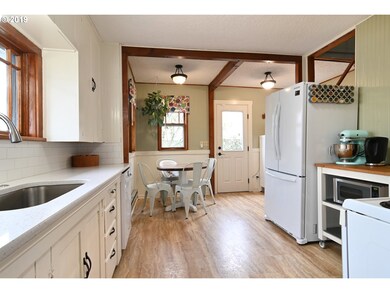 Kitchen/Nook