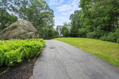 28 Parish Rd, Georgetown, MA 01833 - photo 5