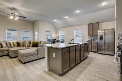 2907 Phaeton Ct, Rosenberg, TX 77471 - photo 4