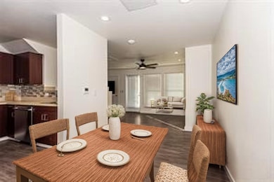 3022 Forest Ln unit 110, Dallas, TX 75234 - photo 3