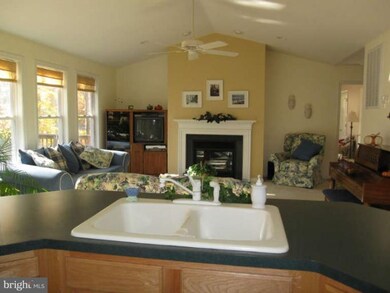 8104 Chester Ct, Spotsylvania, VA 22553 - photo 7