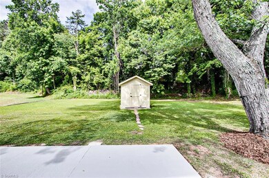 2031 Holland St, Asheboro, NC 27203 - photo 4