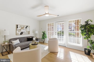 20963 Timber Ridge Terrace unit 103, Ashburn, VA 20147 - photo 6