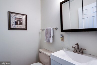 7109 Renwick Ct, Glen Burnie, MD 21061 - photo 7