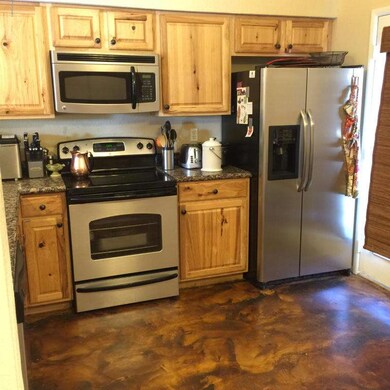 Stainless appliances