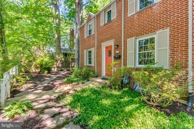 906 Larch Ave, Takoma Park, MD 20912 - photo 3