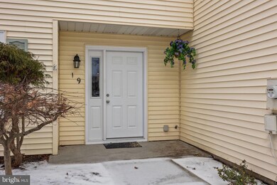 19 Pierson Dr, Hillsborough, NJ 08844 - photo 4