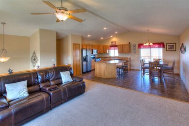 1114 N Tara Lee St, Medical Lake, WA 99022 - photo 4