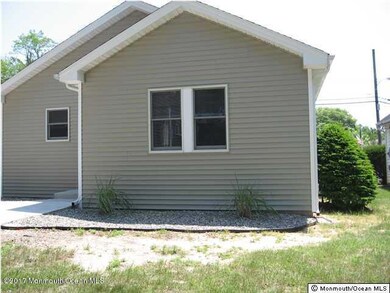 47 W Bayview Ave, Ocean Gate, NJ 08740 - photo 2