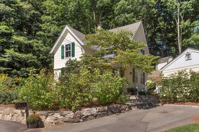 4 Waterfall Ln, Cos Cob, CT 06807 - photo 2