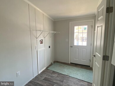 206 Hemlock Dr, Doylestown, PA 18901 - photo 7