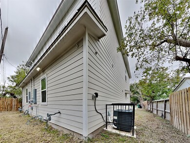 7327 England St unit B, Houston, TX 77021 - photo 2