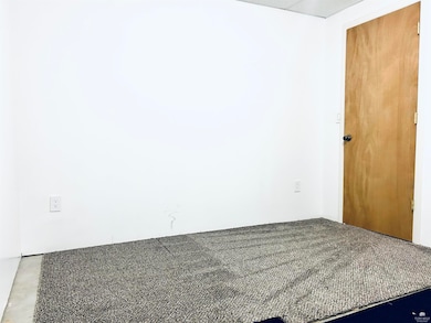 1811 Commanche Ct, Junction City, KS 66441 - photo 6