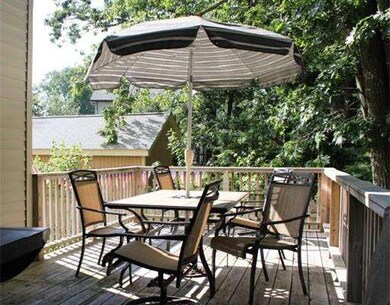 132 Acropolis Rd, Lowell, MA 01854 - photo 7