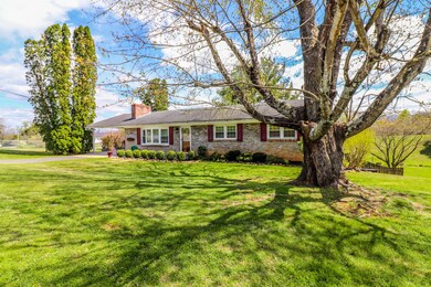 609 Southview Dr, Johnson City, TN 37601 - photo 3