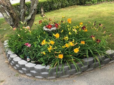 751 Varnum Ave, Lowell, MA 01854 - photo 3