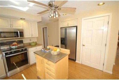 22 Orchard Crossing, Andover, MA 01810 - photo 6