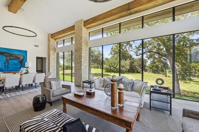 102 Labrador Ln, Columbus, TX 78934 - photo 4