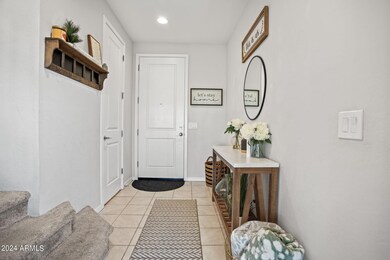 6-web-or-mls-22010-n-28th-pl