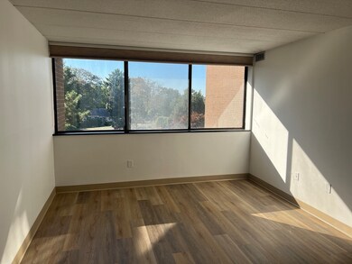 1 Pond St unit 7B, Winthrop, MA 02152 - photo 7