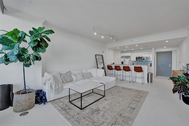 Blue unit 811, Miami, FL 33137 - photo 3