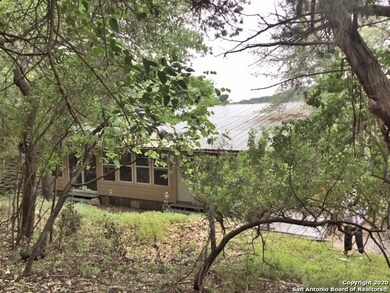 18826 Hillside Dr, Helotes, TX 78023 - photo 2