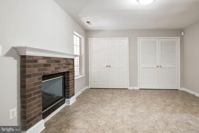 2471 Sugar Mill Way, Herndon, VA 20171 - photo 5