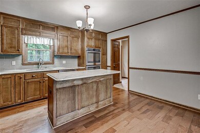 1001 Monroe Ave, Asheboro, NC 27205 - photo 5