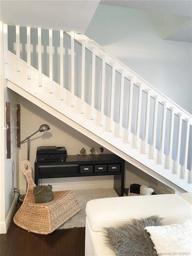 1359 Veracruz Ln unit 310, Weston, FL 33327 - photo 6