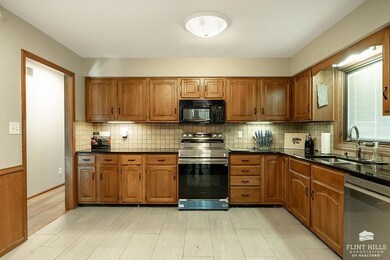 2941 Dimrill Stair, Manhattan, KS 66503 - photo 6