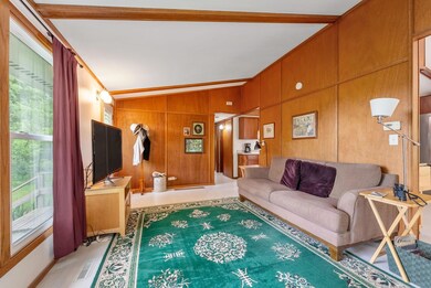 8-web-or-mls-14357 R Ave-12