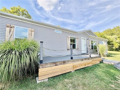 351 N Orchard Rd, Salem, IN 47167 - photo 4