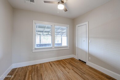 2218 N 21st Place, Phoenix, AZ 85006 - photo 7
