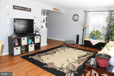 4005 Crestline Dr, Reading, PA 19606 - photo 6